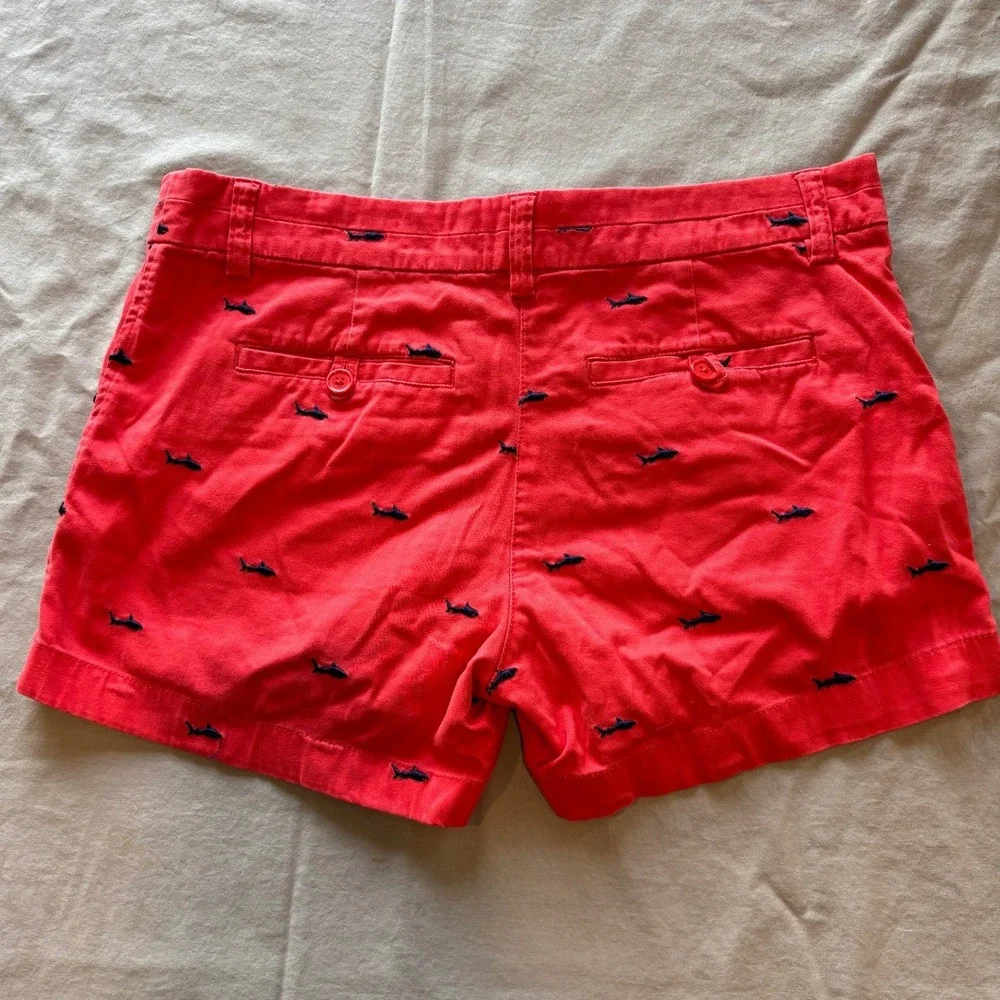British Khaki Red Shark Embroidered Chino Shorts Womens Size 6 Nautical Preppy - Picture 2 of 3
